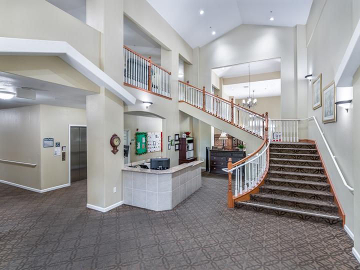 Eskaton Lodge Granite Bay reception area