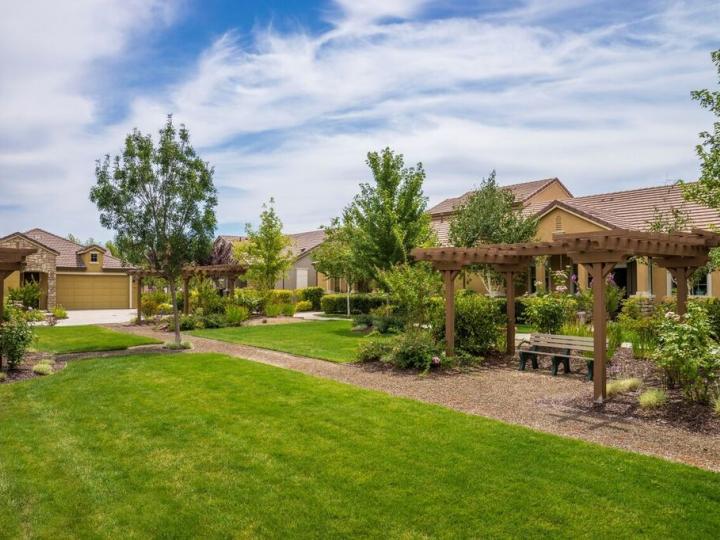 Retirement Living Roseville Ca