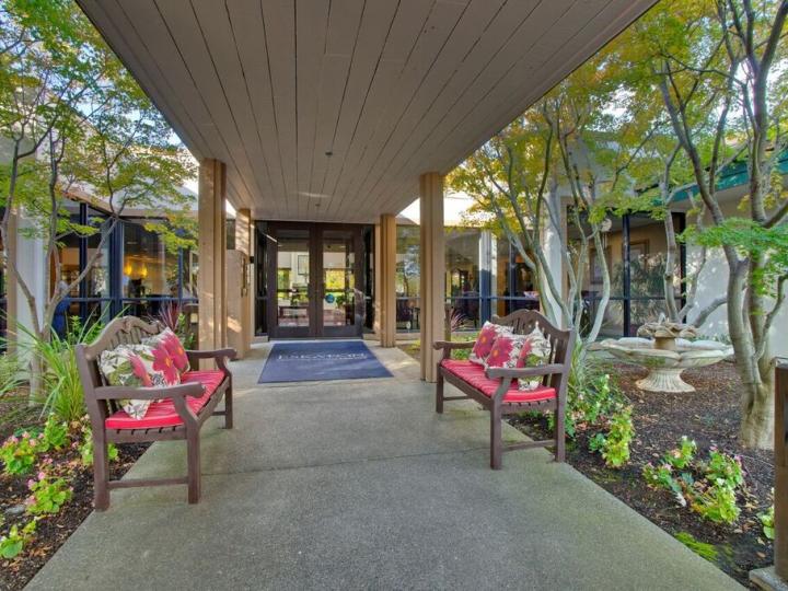 Eskaton FountainWood Lodge Senior Living Retirement Community