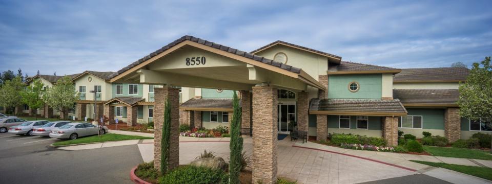 Eskaton Granite Bay Front of Building