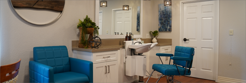 Gold River Salon