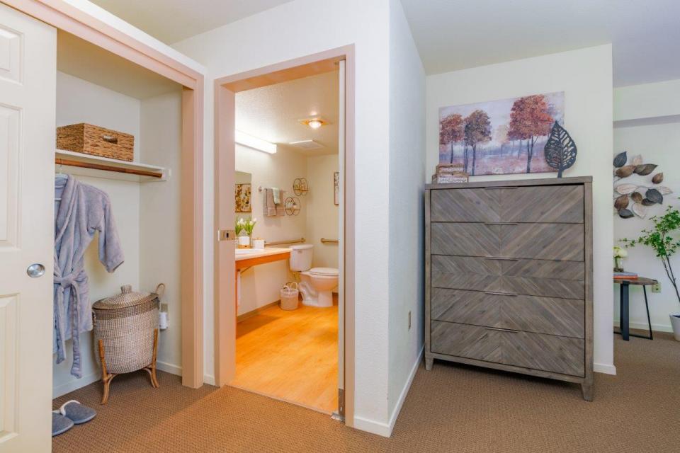 Eskaton Village Grass Valley apartment closet