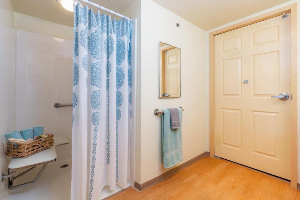 Eskaton Village Grass Valley apartment bathroom shower