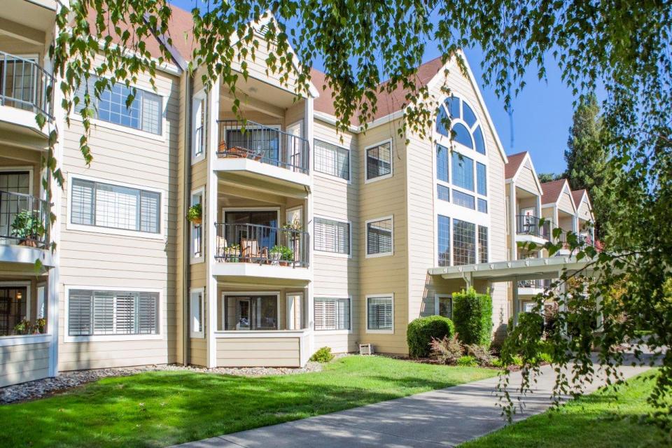 O'Connor Woods apartment build