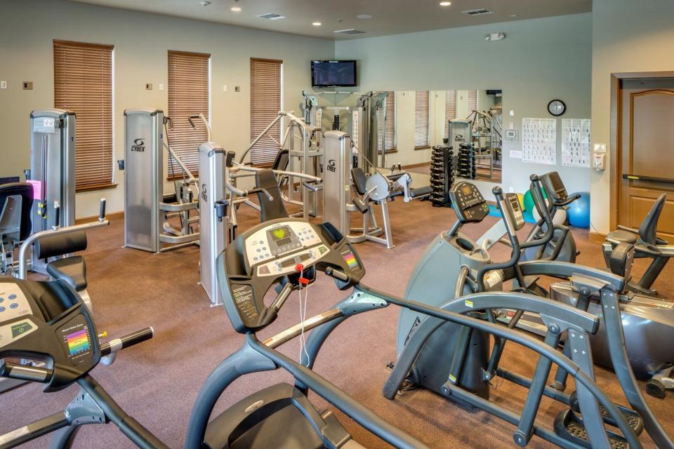 Village Center's fully-equipped  workout room.