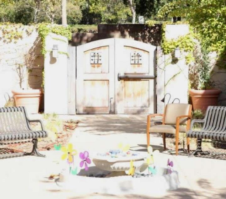 The Reutlinger Community Courtyard